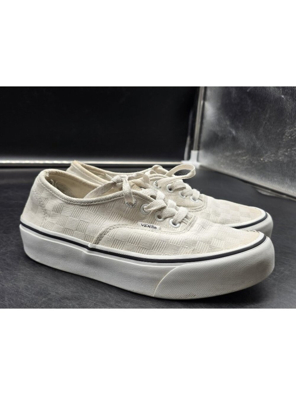 Vans Shoes Mens 5 Womens 6.5 White Check Canvas Casual Platform Damaged Sneakers